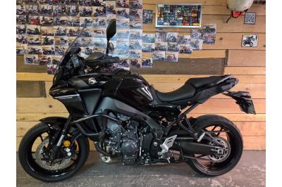 YAMAHA TRACER 9