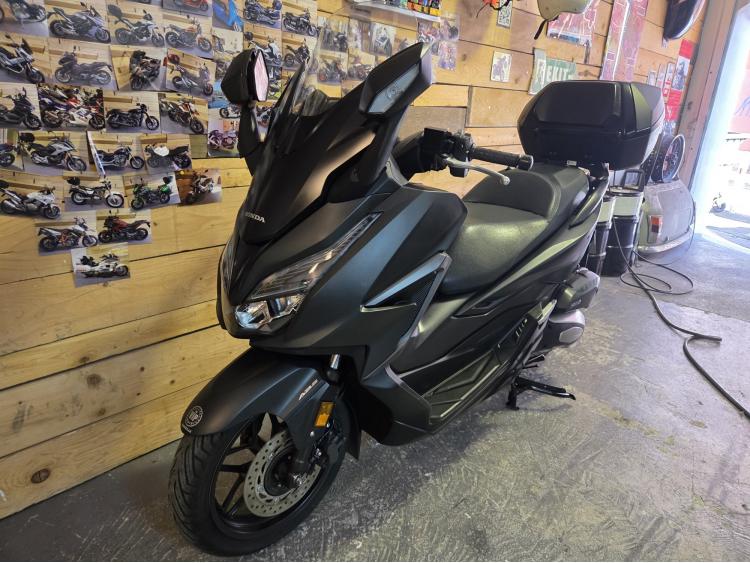 HONDA NSS FORZA 125 TOP BOX GARANTIE CONSTRUCTEUR