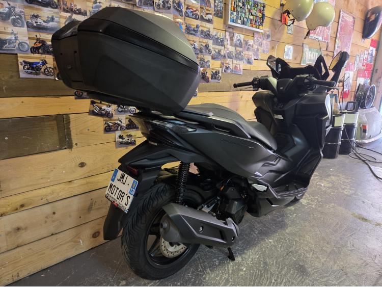 HONDA NSS FORZA 125 TOP BOX GARANTIE CONSTRUCTEUR